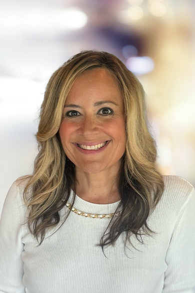 Portrait of Marni Sacks, REALTOR® | NRLUX.